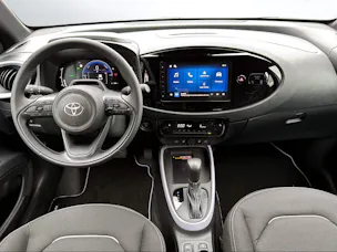 Toyota Aygo X 1.5 VVT-i HSD Trend