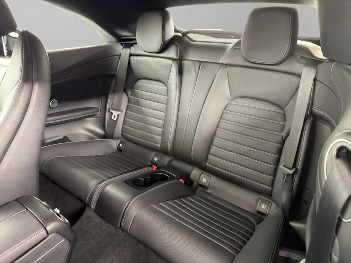 Fahrzeugbild MERCEDES-BENZ C 200