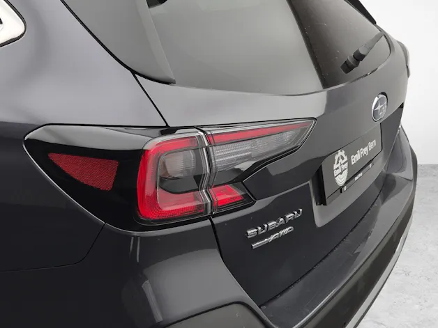 Subaru Outback 2.5i Final Edition mit Anhängerkupplung