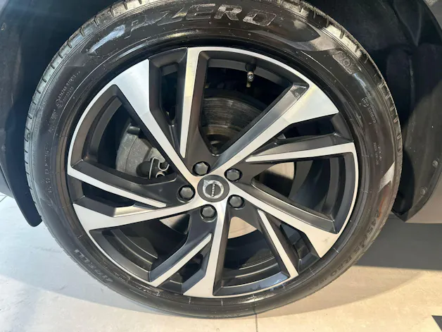 Volvo XC40 1.5 T5 TE R-Design