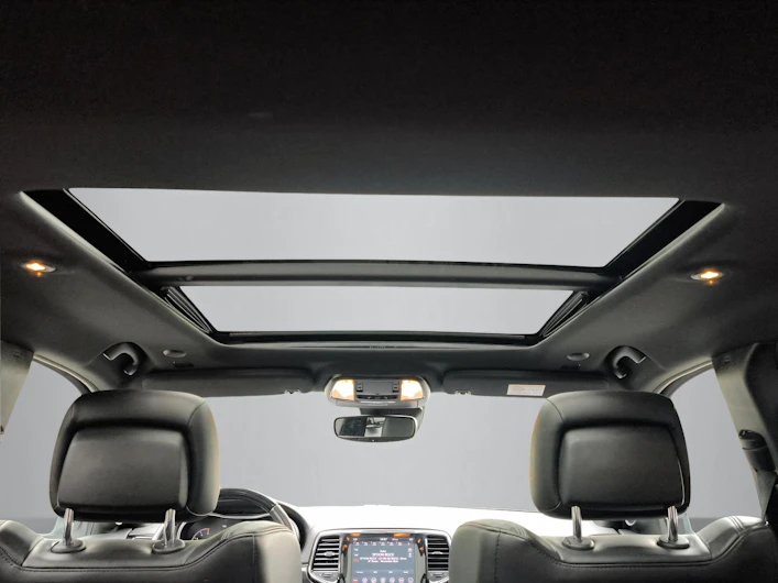 Fahrzeugbild JEEP Grand Cherokee