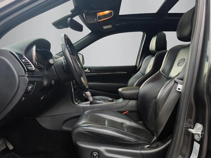 Fahrzeugbild JEEP Grand Cherokee