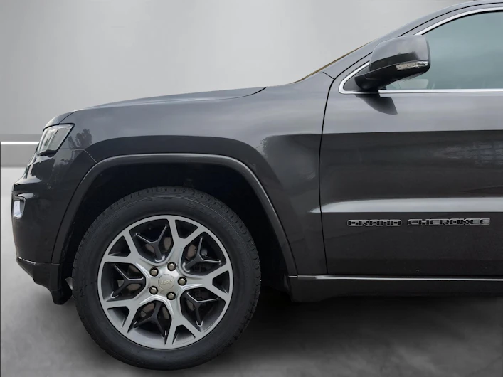 Fahrzeugbild JEEP Grand Cherokee