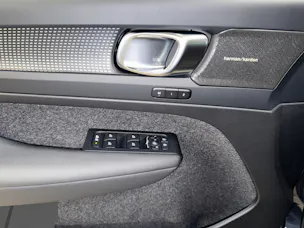 Volvo EC40 Twin XCENTRIC Edition AWD