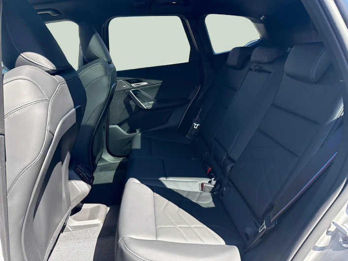 immagine del veicolo BMW iX1