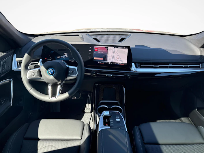 immagine del veicolo BMW iX1