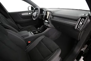 Volvo XC40 2.0 B4 MH Black Edition