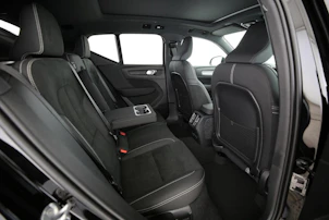 Fahrzeugbild VOLVO XC40 2.0 B4 MH Black Edition