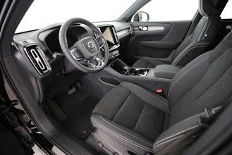 https://vehicle.imgix.net/4256050/b4a202e8-ecda-4a26-a6a9-e1eeb6024d5e.jpg