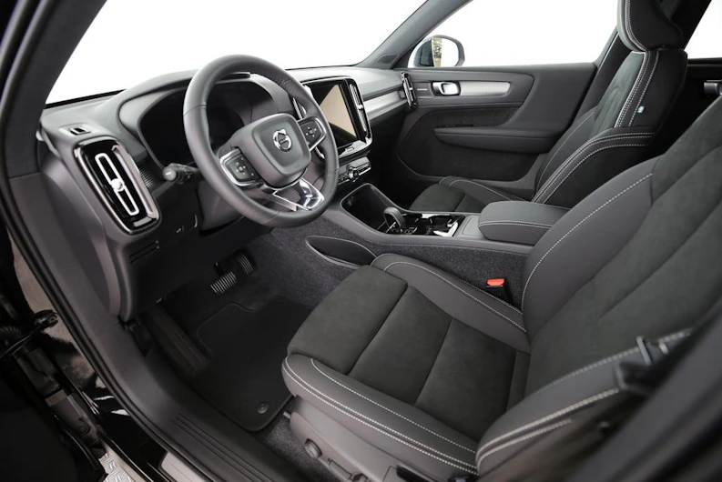 Fahrzeugbild VOLVO XC40