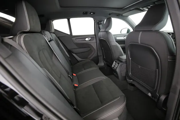 Volvo XC40 2.0 B4 MH Black Edition