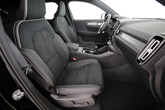 https://vehicle.imgix.net/4256050/de29ae28-931e-4341-81c3-524719c46b1a.jpg