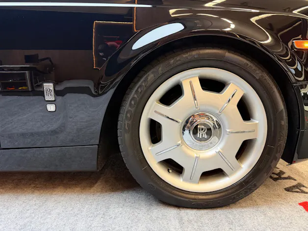 Rolls Royce Phantom 6.7 V12