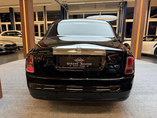 Rolls Royce Phantom 6.7 V12