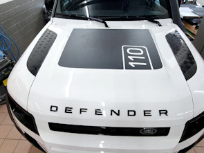 Fahrzeugbild LAND ROVER Defender 110 3.0 D I6 SE