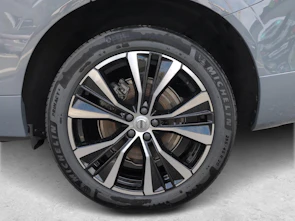image du véhicule VOLVO XC60 2.0 T6 TE Ultimate Dark eAWD