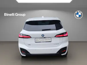 BMW 230e xDrive paddles Active Tourer