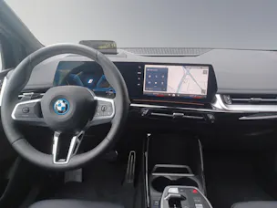 BMW 230e xDrive paddles Active Tourer