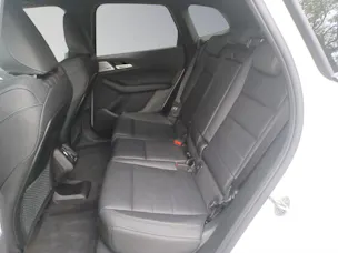 BMW 230e xDrive paddles Active Tourer