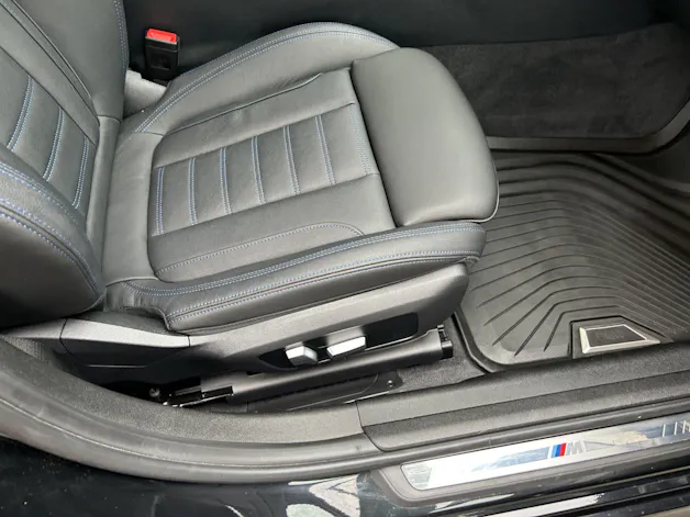BMW 330e xDrive SAG Touring