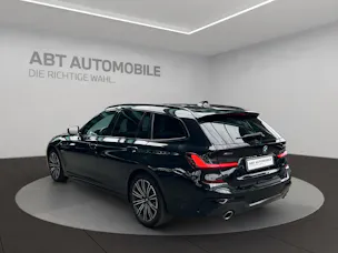 BMW 330e xDrive SAG Touring