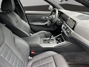 BMW 330e xDrive SAG Touring