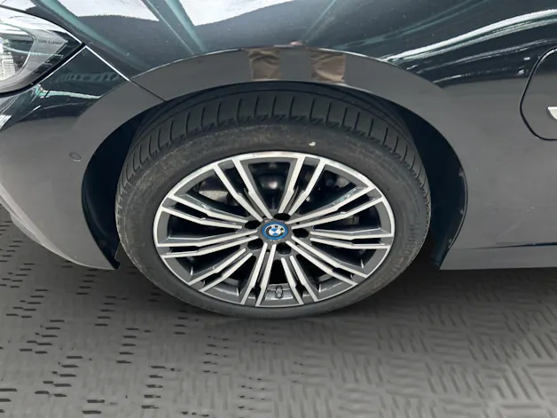 BMW 330e xDrive SAG Touring