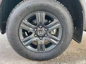Toyota Hilux Double Cab.-Pick-up 2.8 D-4D MHEV 204 Style