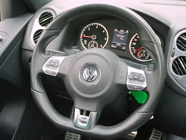 VW Tiguan 2.0 TDI DSG R-Line 4Motion