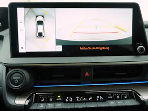 Toyota Prius 2.0 Plug-In-Hybrid Premium
