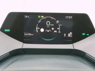 Toyota Prius 2.0 Plug-In-Hybrid Premium