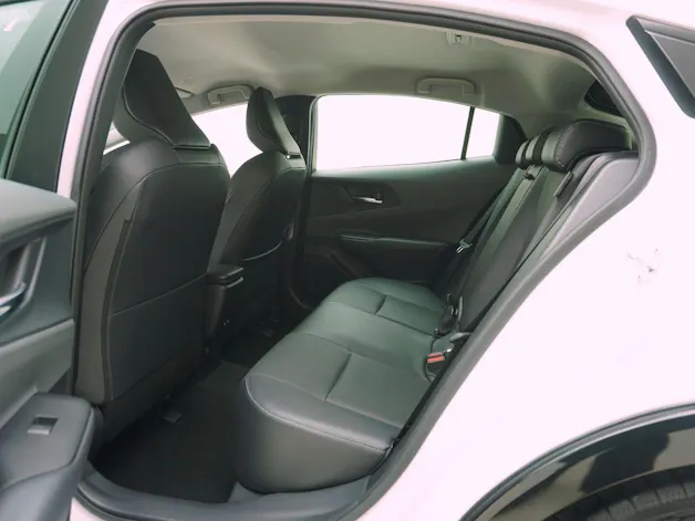 Toyota Prius 2.0 Plug-In-Hybrid Premium