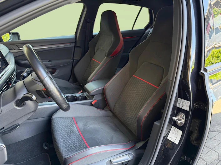 Fahrzeugbild VW GOLF