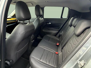 https://vehicle.imgix.net/4256262/6474ce34-b1c4-498c-99ce-e5d8d3ed5255.jpg