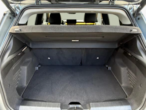 https://vehicle.imgix.net/4256262/dbecd122-1b5b-4425-a994-a62766203707.jpg