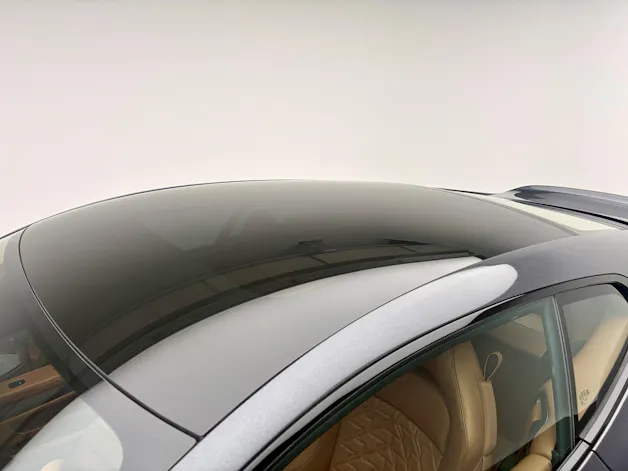 Aston Martin Vanquish 5.2 V12 Bi-Turbo