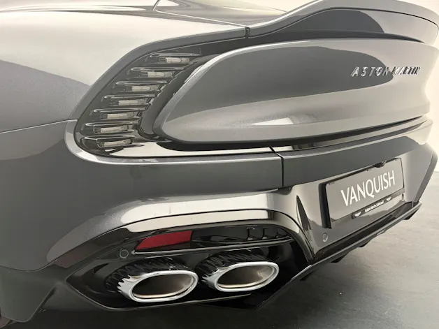Aston Martin Vanquish 5.2 V12 Bi-Turbo