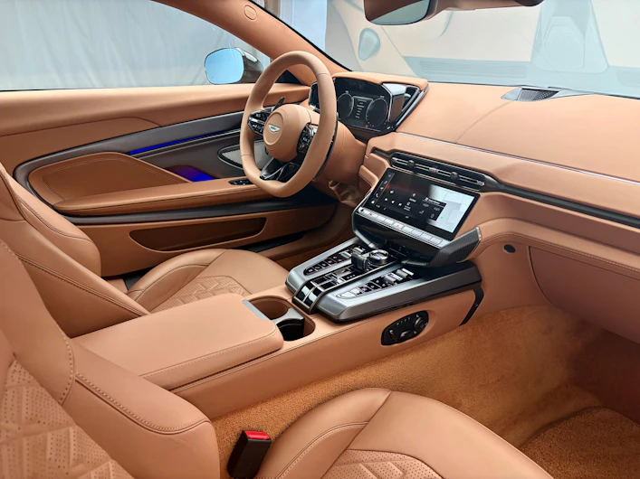 Fahrzeugbild ASTON MARTIN V12 Vanquish