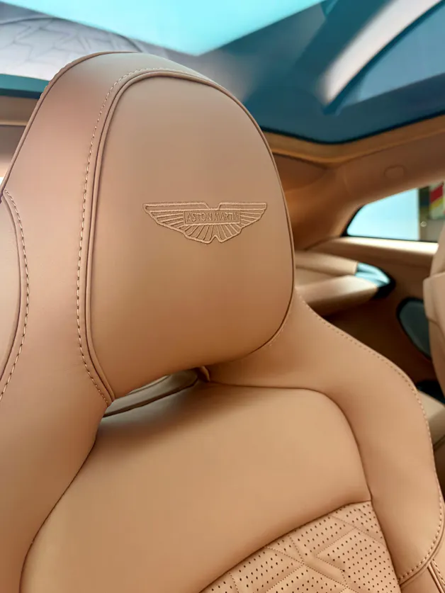 Aston Martin Vanquish 5.2 V12 Bi-Turbo
