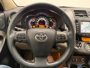 Toyota RAV4 2.0i VMa Executive MdS