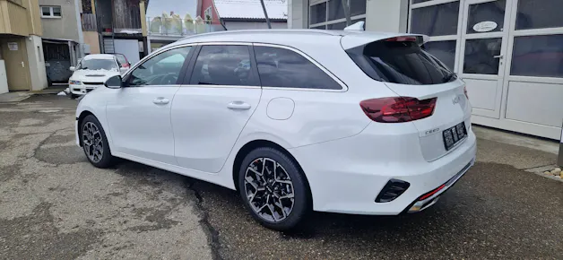 Kia Ceed SW 1.5 T-GDi MHEV GT-Line