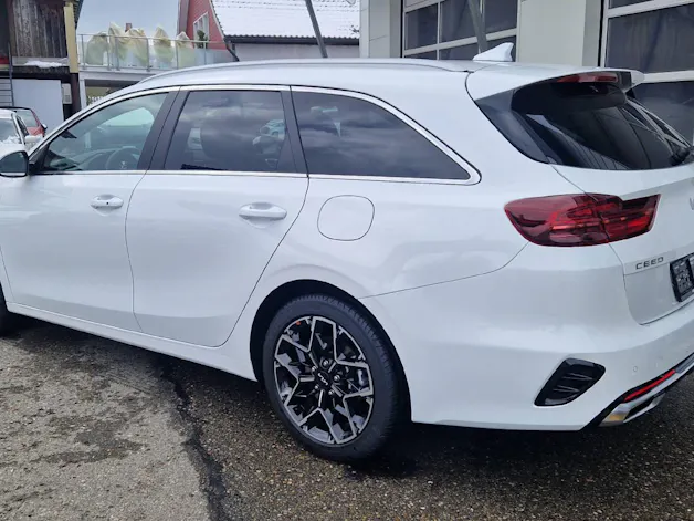 Kia Ceed SW 1.5 T-GDi MHEV GT-Line