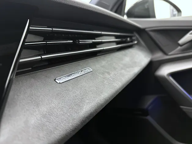 Audi RS3 Sportback 2.5 TSI quattro S-tronic