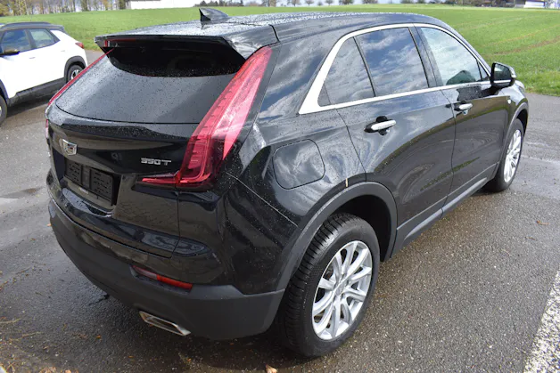 Cadillac XT4 350T 2.0 Premium Luxury AWD Automat