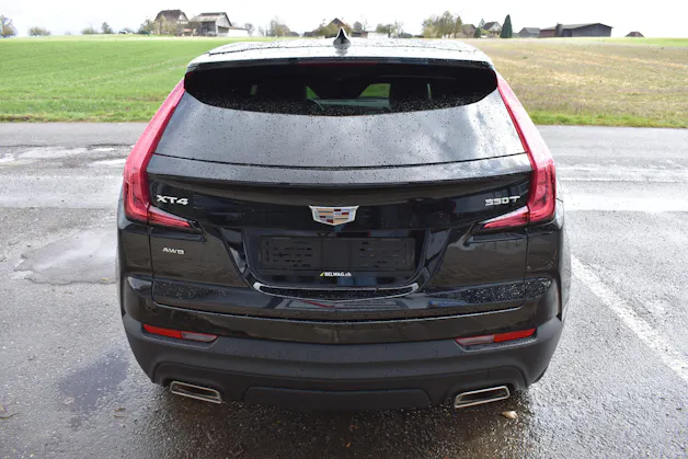 Cadillac XT4 350T 2.0 Premium Luxury AWD Automat