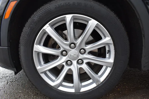 Cadillac XT4 350T 2.0 Premium Luxury AWD Automat