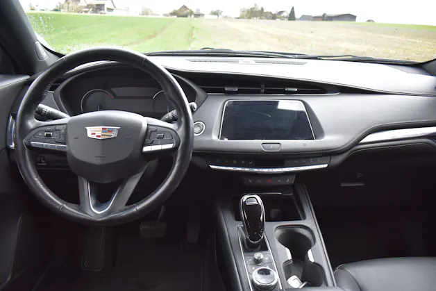 Cadillac XT4 350T 2.0 Premium Luxury AWD Automat
