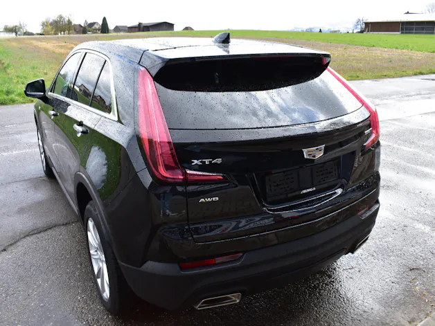 Cadillac XT4 350T 2.0 Premium Luxury AWD Automat