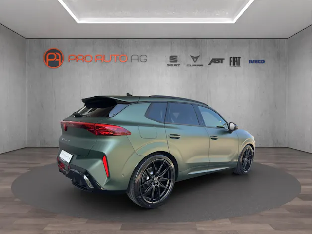 CUPRA Terramar 2.0 TSI DSG 4Drive VZ Tribe Edition "Grün Matt" Umbau
