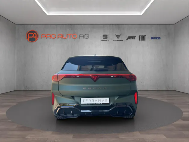 CUPRA Terramar 2.0 TSI DSG 4Drive VZ Tribe Edition "Grün Matt" Umbau